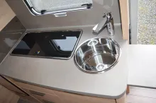 Fahrzeugbild Knaus Südwind 420 QD 60 YEARS Kühlschrank 142l #11