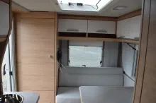 Fahrzeugbild Knaus Südwind 420 QD 60 YEARS Kühlschrank 142l #13