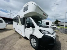 Schräg Vorne Frankia F-Line A 740 PLUS ALDE * Navi * Solar * Sat