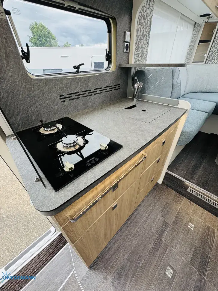 Küchen Frankia F-Line A 740 PLUS ALDE * Navi * Solar * Sat