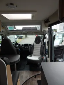 Fahrzeugbild Sunlight Camper Van Cliff 640 X #16