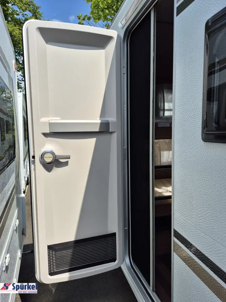 Fahrzeugbild Weinsberg CaraOne 500 FDK *2025*1700kg*Garagentür* #17