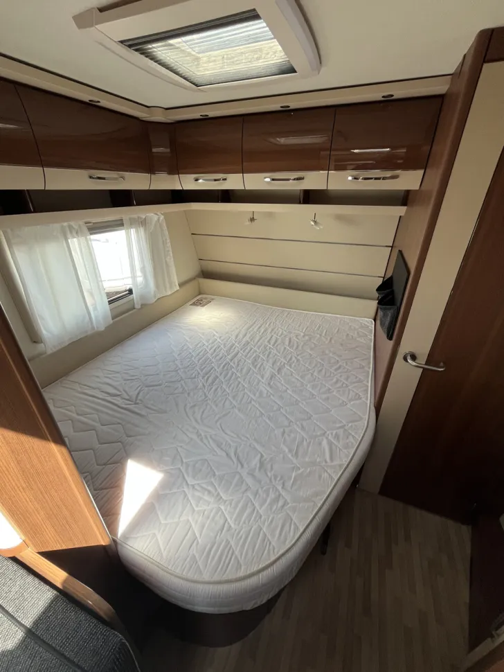 Fahrzeugbild LMC Maestro 522 K #7