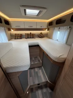 Bild 8 Weinsberg CaraCompact Suite MB EDITION PEPPER 640 MEG