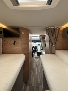 Bild 12 Weinsberg CaraCompact Suite MB EDITION PEPPER 640 MEG
