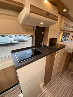 Bild 11 Malibu First Class - Two Rooms 640 LE RB charming coupé