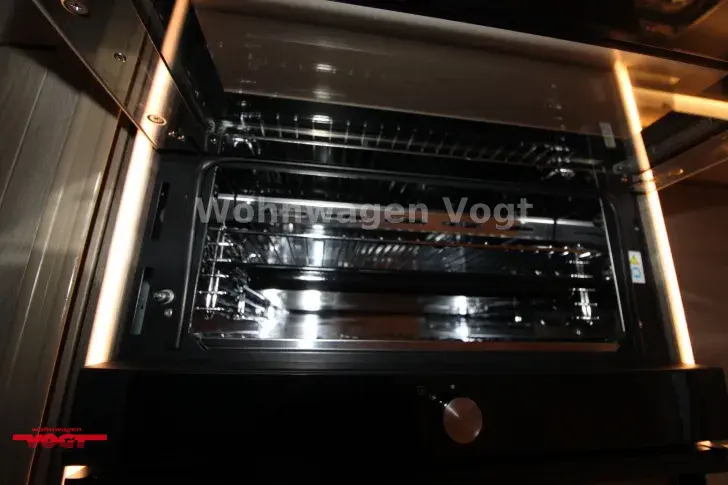 Fahrzeugbild Kabe Crown i810 LGB #15