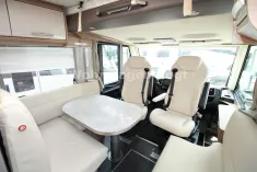 Bild 6 Knaus Sport 700 UFB