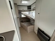 Fahrzeugbild Bürstner Premio 460 TS SkyLine Paket | MBI App | 1600 kg #17