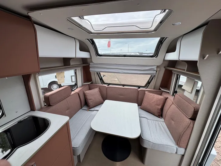 Fahrzeugbild Bürstner Averso 465 TS Modell 2025 - Sofort verfügbar #4