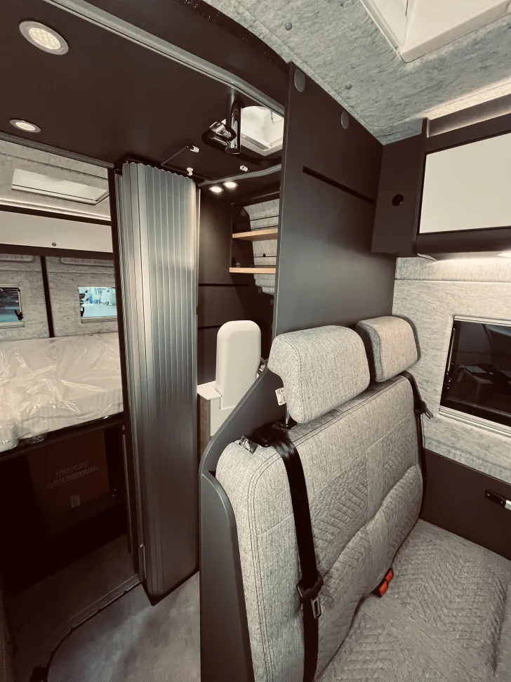 Fahrzeugbild Dethleffs Globetrail 600 DR #13