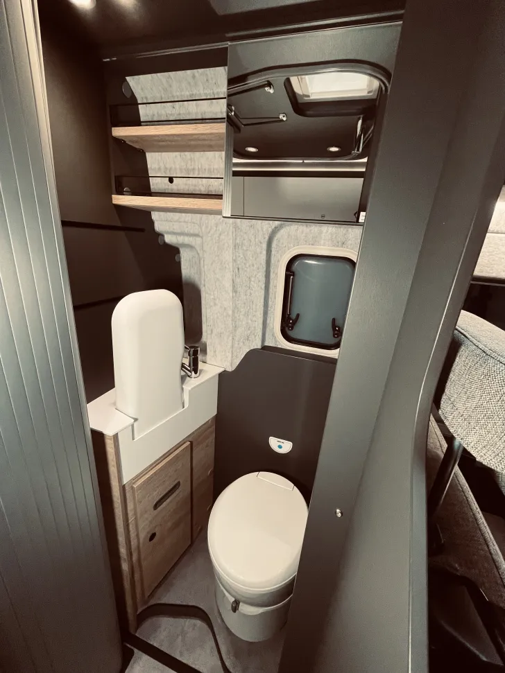 Fahrzeugbild Dethleffs Globetrail 600 DR #14