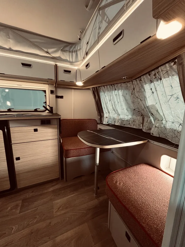 Fahrzeugbild Hymer Eriba Touring 310 Tango-Red #6
