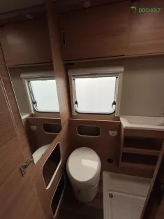 Bild 17 Weinsberg CaraHome 650 DG Navigation / Markise / Rückfahrkamera