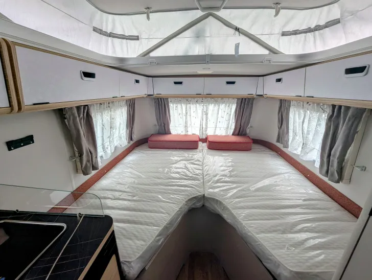 Fahrzeugbild Hymer Eriba Touring 542 TANGO RED EDITION #7