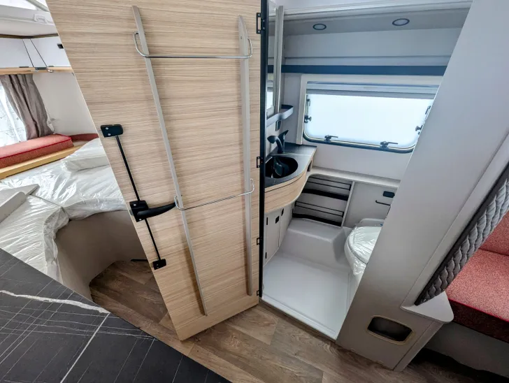 Fahrzeugbild Hymer Eriba Touring 542 TANGO RED EDITION #14