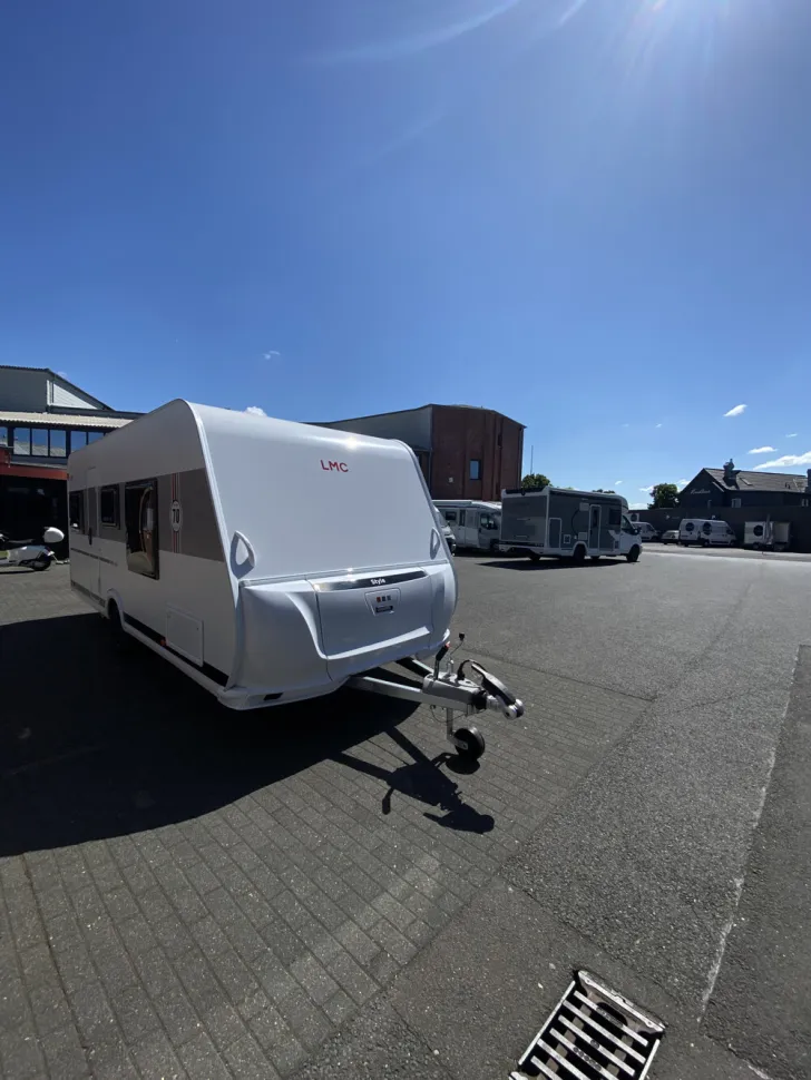 Fahrzeugbild LMC Style 450 D 453 D #4