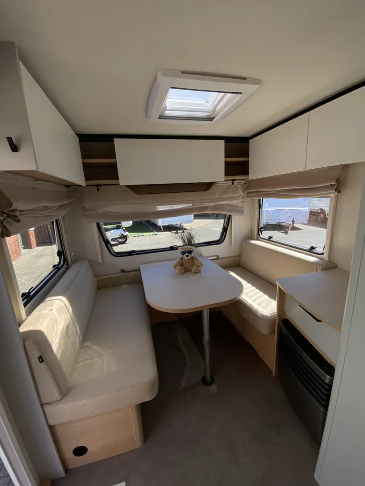 Fahrzeugbild LMC Style 450 D 453 D #9