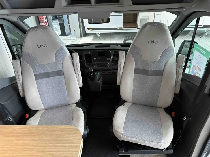 Fahrzeugbild LMC Innovan 590, AHK, Solar, SAT, Smart TV, .... #7