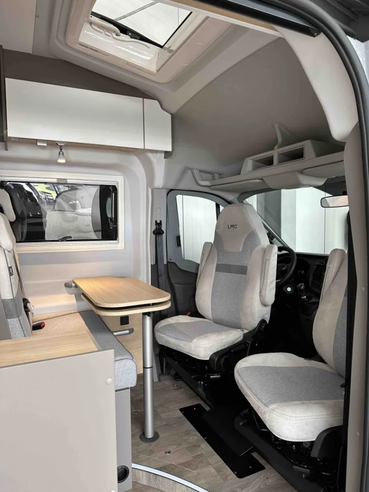 Fahrzeugbild LMC Innovan 590, AHK, Solar, SAT, Smart TV, .... #11