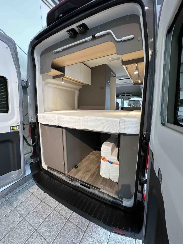 Fahrzeugbild LMC Innovan 590, AHK, Solar, SAT, Smart TV, .... #20