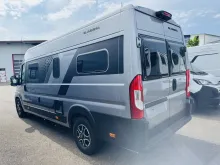 Schräg Hinten Adria Twin 640 SGX 60 Years Edition WS beheizt* Hubbett * Navi