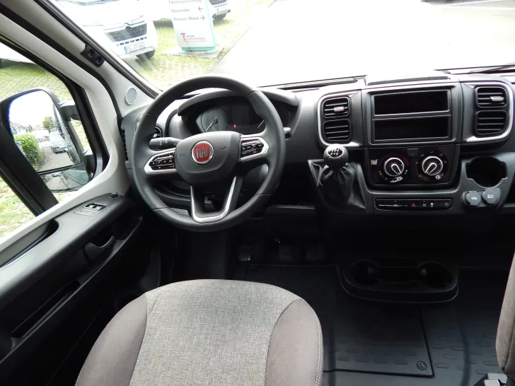 Fahrzeugbild Dethleffs Globetrail 600 DF #10