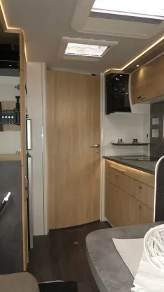 Bild 11 Frankia Titan NEXT Hubstützanlage & Luftfederung