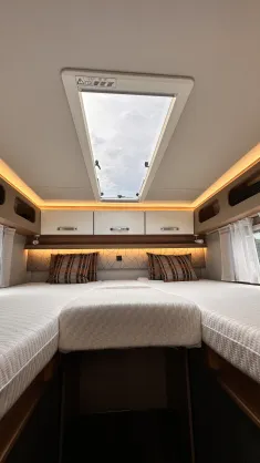Bild 17 Weinsberg CaraCompact 640 MEG EDITION [PEPPER] Automatikgetriebe