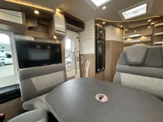 Bild 5 Carthago C1-tourer I 148 KB-LE comfort 4.2t