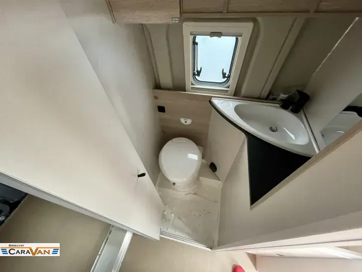 Fahrzeugbild Bürstner Campeo C 600 Highlight 12540 Euro gespart #8