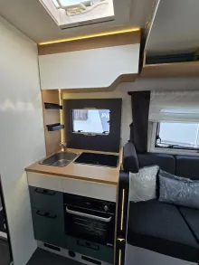 Fahrzeugbild Pilote Atlas A650D Modell 2025, sofort verfügbar #15
