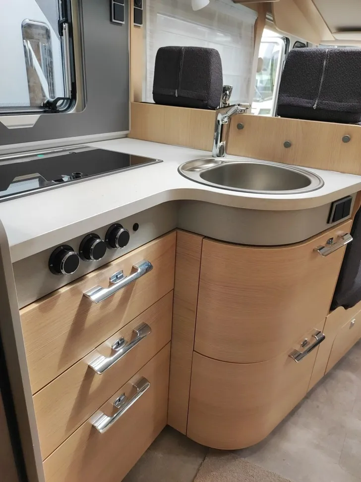 Fahrzeugbild Hymer B-Klasse MC I BlackLine 600 BMC-I, BMCI, B MC-I #14