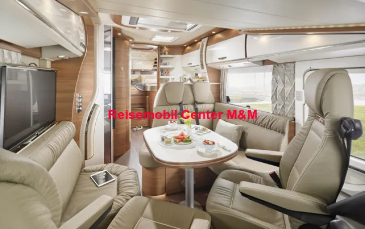 Fahrzeugbild Carthago chic c-line I 4.9 LE L MB MJ25 ACC Sat TV LiFePo #4