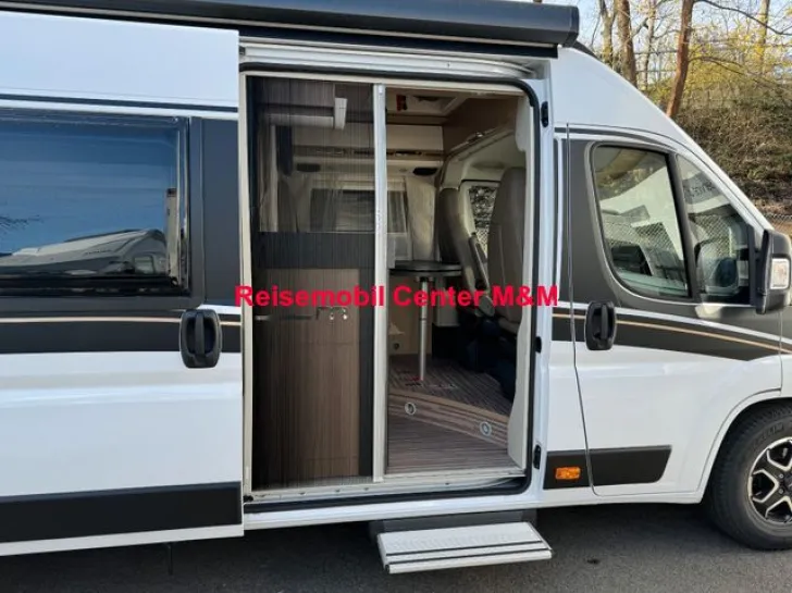 Fahrzeugbild Malibu van two rooms 640 LE RB mit Aufstelldach #3