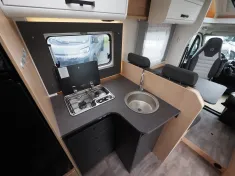 Bild 12 Sunlight T 67 Adventure Edition, Modell 25, Hubbett