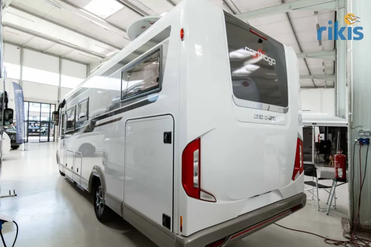 Fahrzeugbild Carthago chic c-line I 4.9 LE L #4