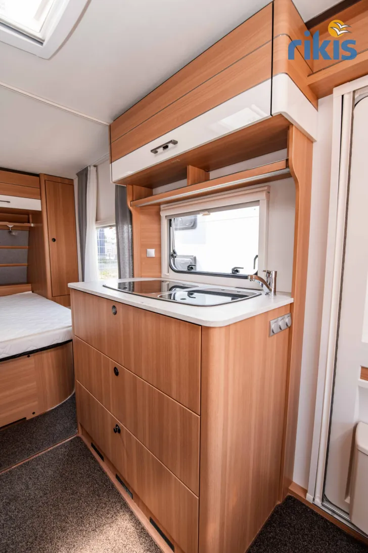 Fahrzeugbild LMC Style 450 D #12