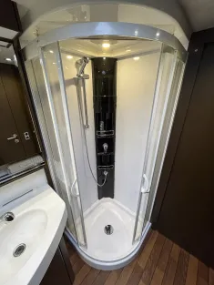 Bild 32 Concorde Carver 894 L BARVERSION