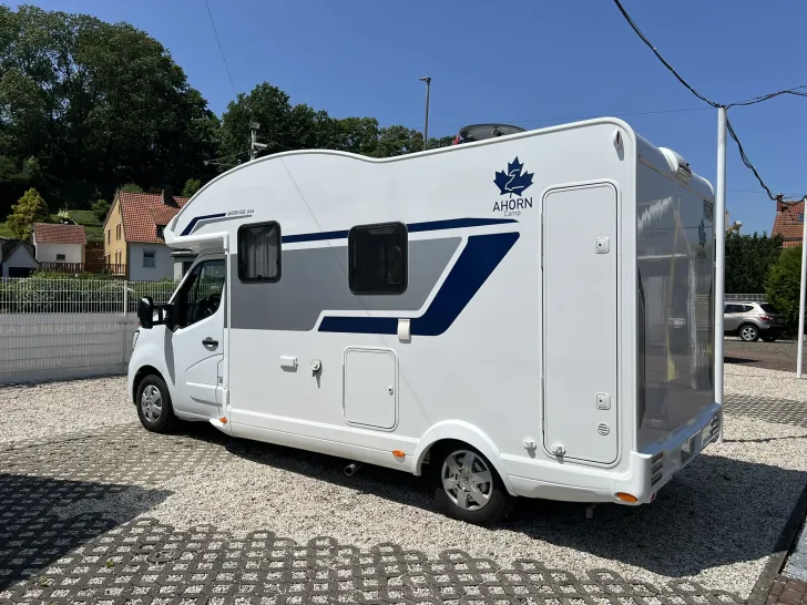 Fahrzeugbild Ahorn Camp Camp T 640 #8