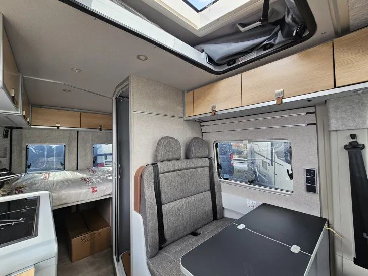 Fahrzeugbild Hymer Camper Van Ayers Rock #24