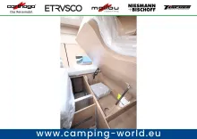 Fahrzeugbild Malibu Van First Class - Two Rooms 640 LE RB #52