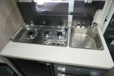 Bild 6 Hobby OnTour 470 KMF (12) Mover, Fahrradtr.