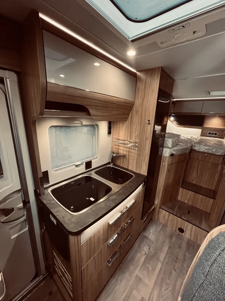 Fahrzeugbild Hymer Exsis-t 474 Automatik, Solar, TV, GFK-Dach #13