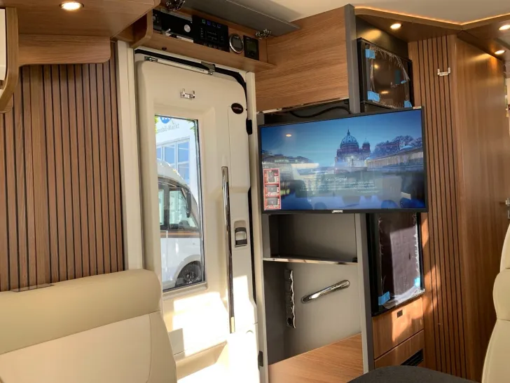 Fahrzeugbild Carthago C2-TOURER I 148 RB-QB L C MB #10