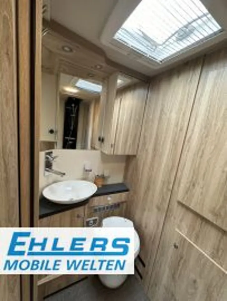 Fahrzeugbild Eura Mobil Integra Line 695 LF Wechselrichter/SAT/Navi/4,4t #10