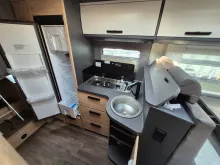 Fahrzeugbild Knaus L!VE TI 700 MEG Platinum Selection *2025*4.000kg*DuoControl* #12