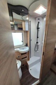 Fahrzeugbild Knaus L!VE TI 700 MEG Platinum Selection *2025*4.000kg*DuoControl* #27