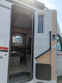 Fahrzeugbild Bürstner Campeo TD 660 *junger Gebrauchtwagen* #8