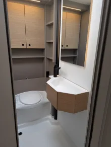 Fahrzeugbild Bürstner Campeo TD 660 *junger Gebrauchtwagen* #21